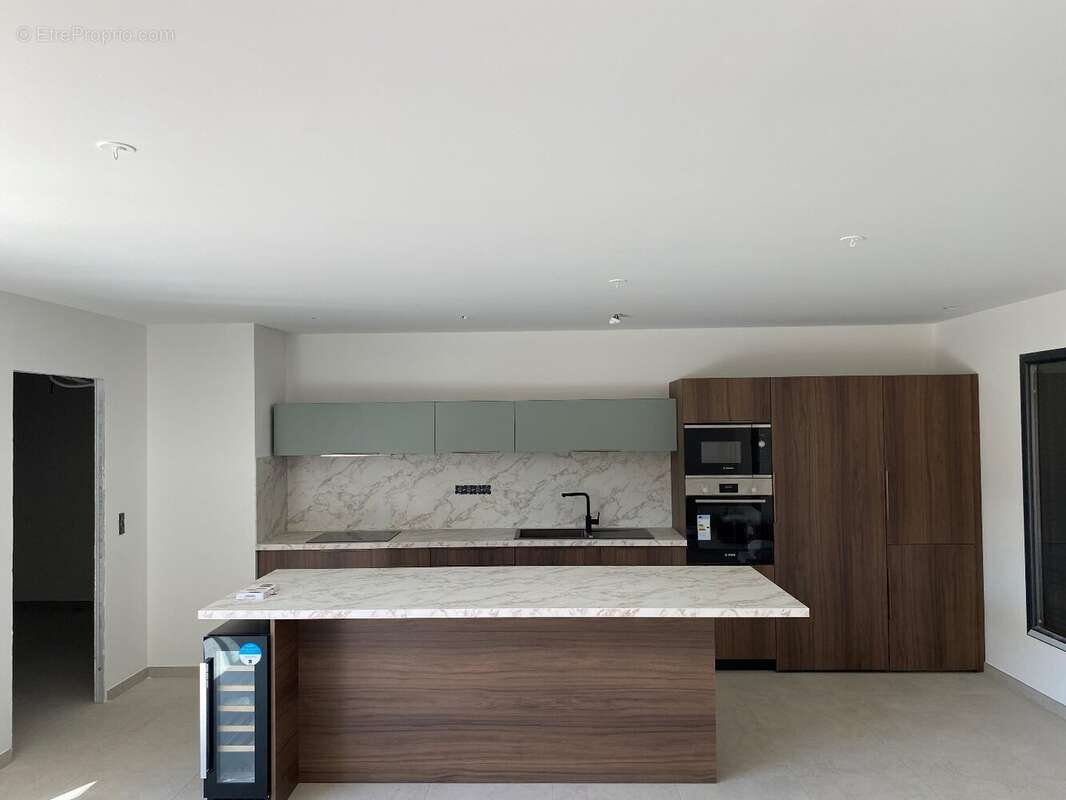 Maison à NEZIGNAN-L&#039;EVEQUE