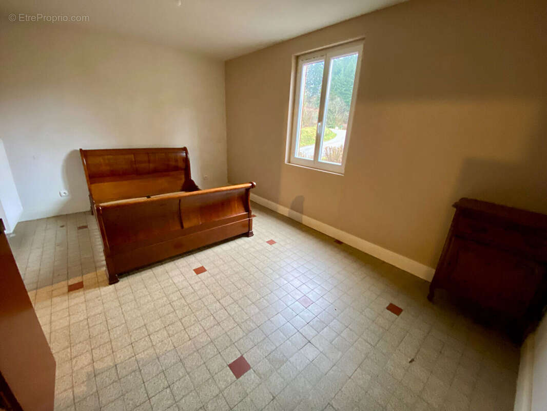 Maison à BELMONT-DE-LA-LOIRE