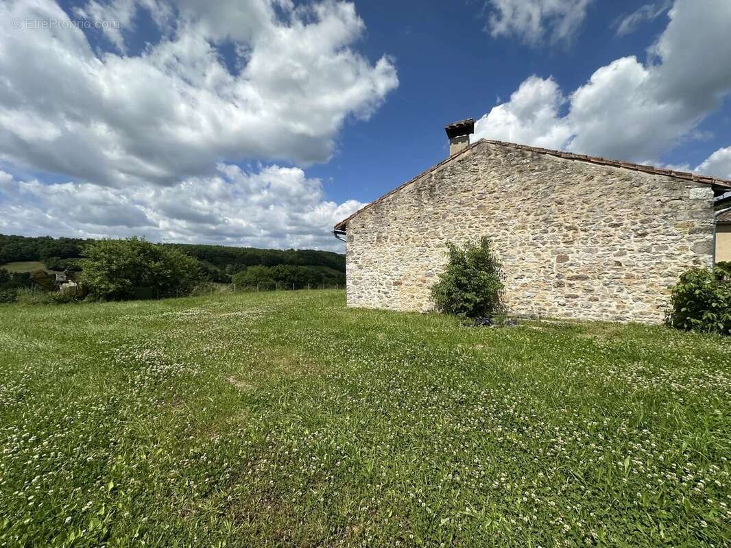 Maison à SAINT-ANTONIN-NOBLE-VAL