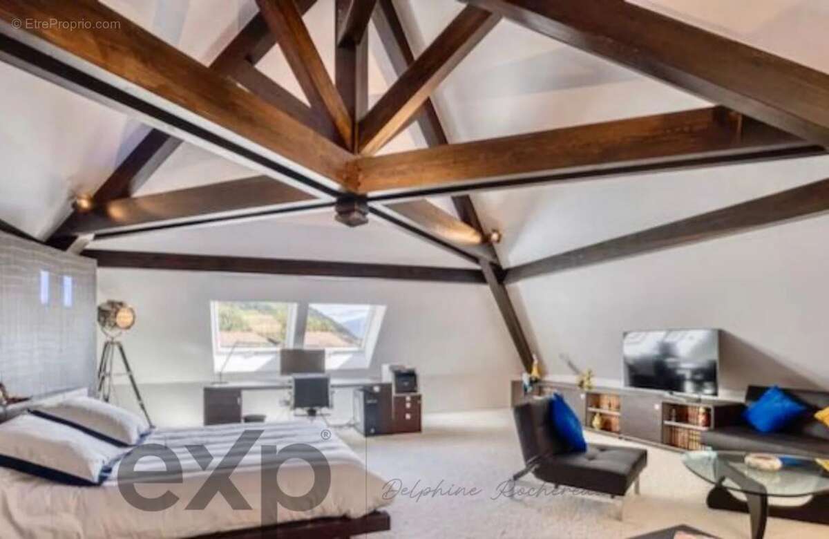 Maison à VEYRIER-DU-LAC