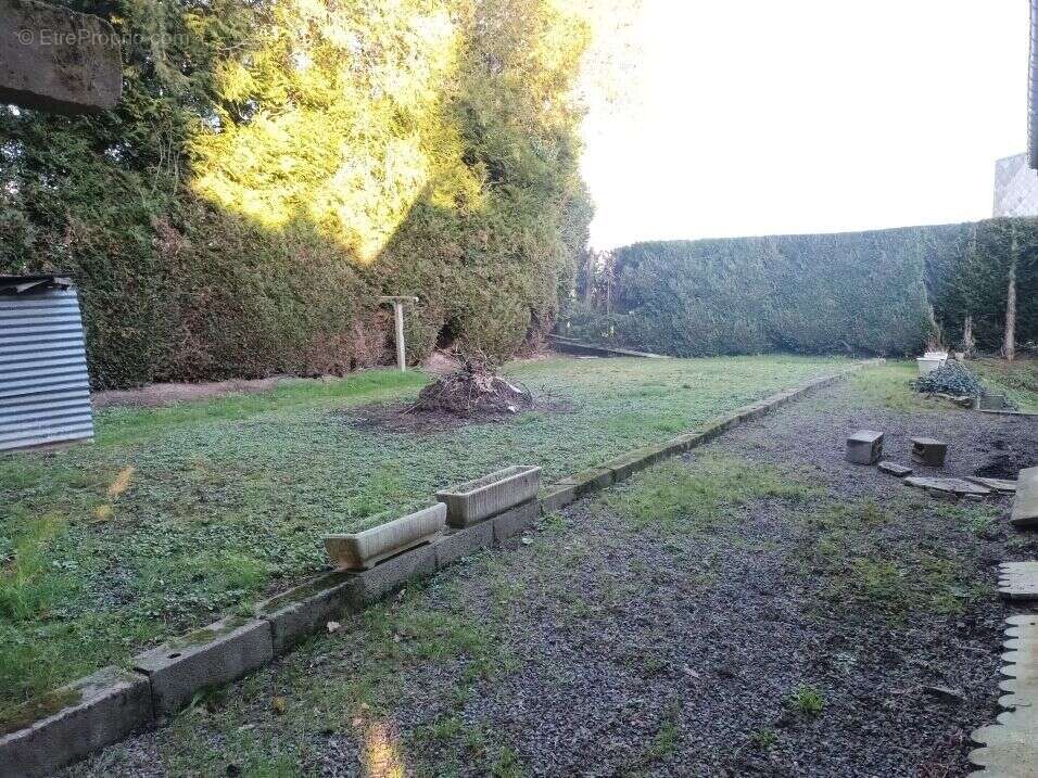 Maison à LE BENY-BOCAGE