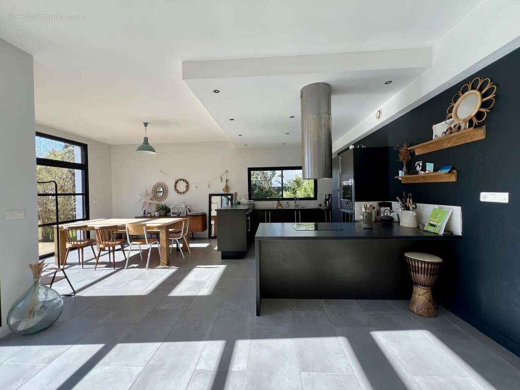 Maison à LE HEZO
