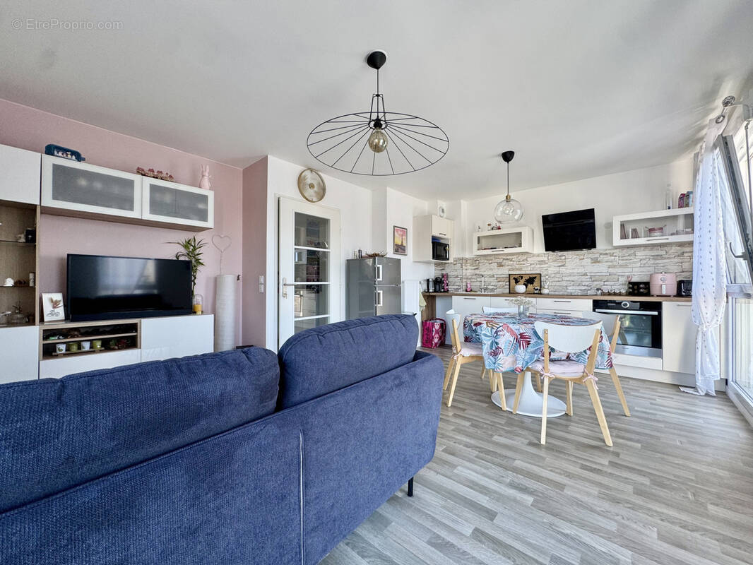 Appartement à LOUVRES