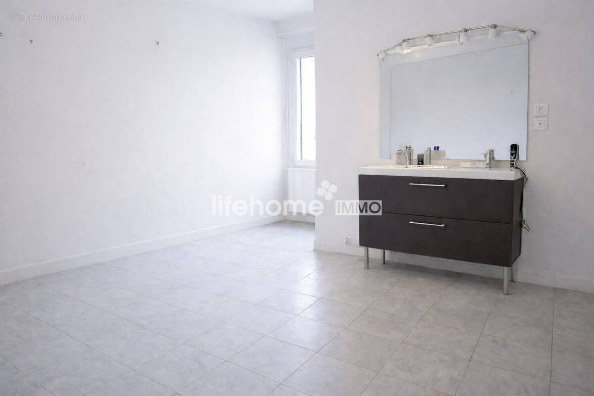 Appartement à CABASSE