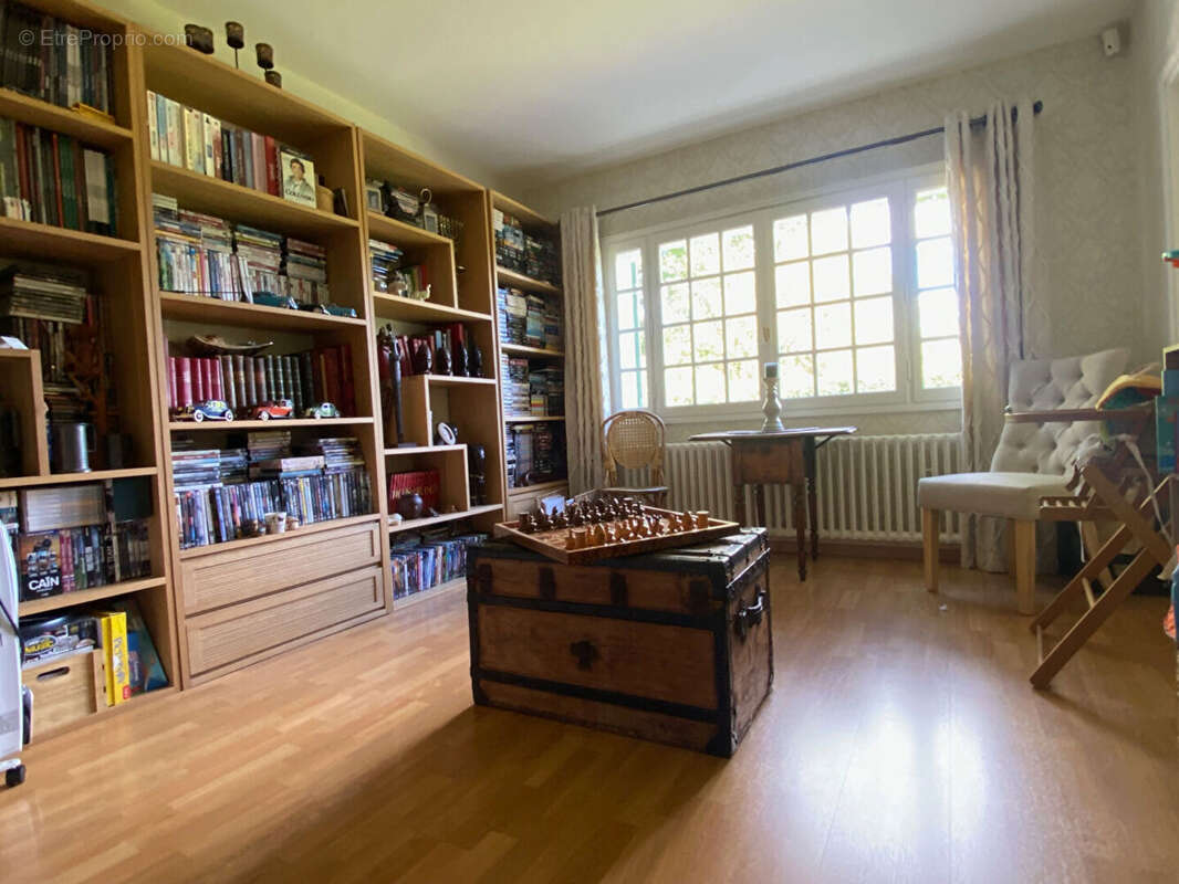 Maison à ARNIERES-SUR-ITON