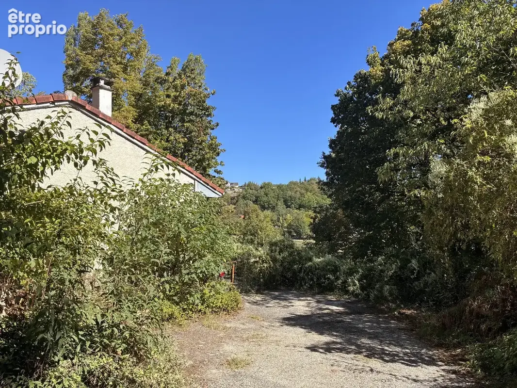Maison à rénover proche du village avec jardin - photo 10