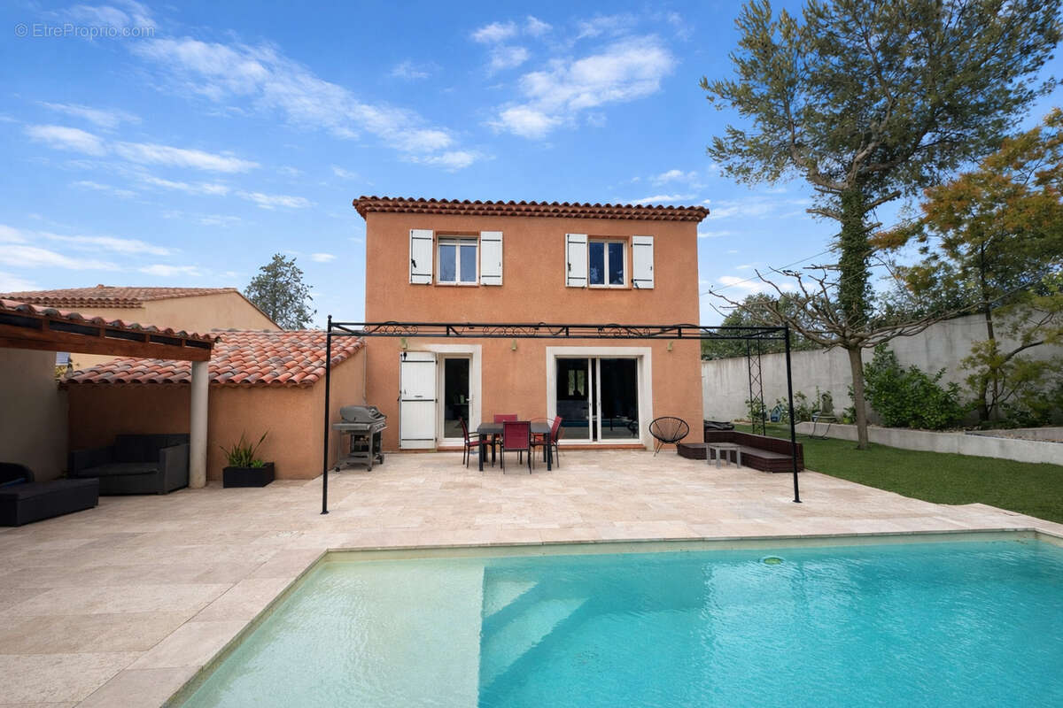 Maison à MARSEILLE-11E