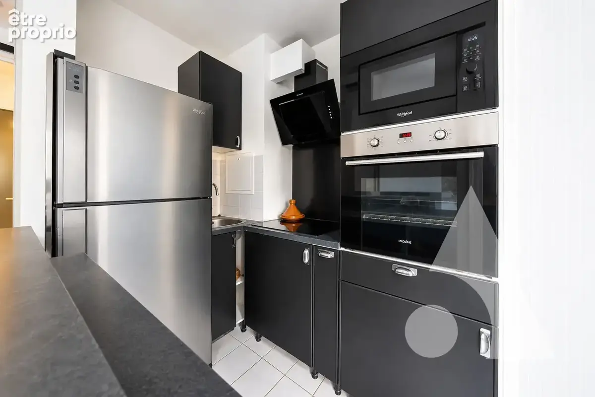 Studio + bureau vendu loué - Secteur CANAL - photo 3