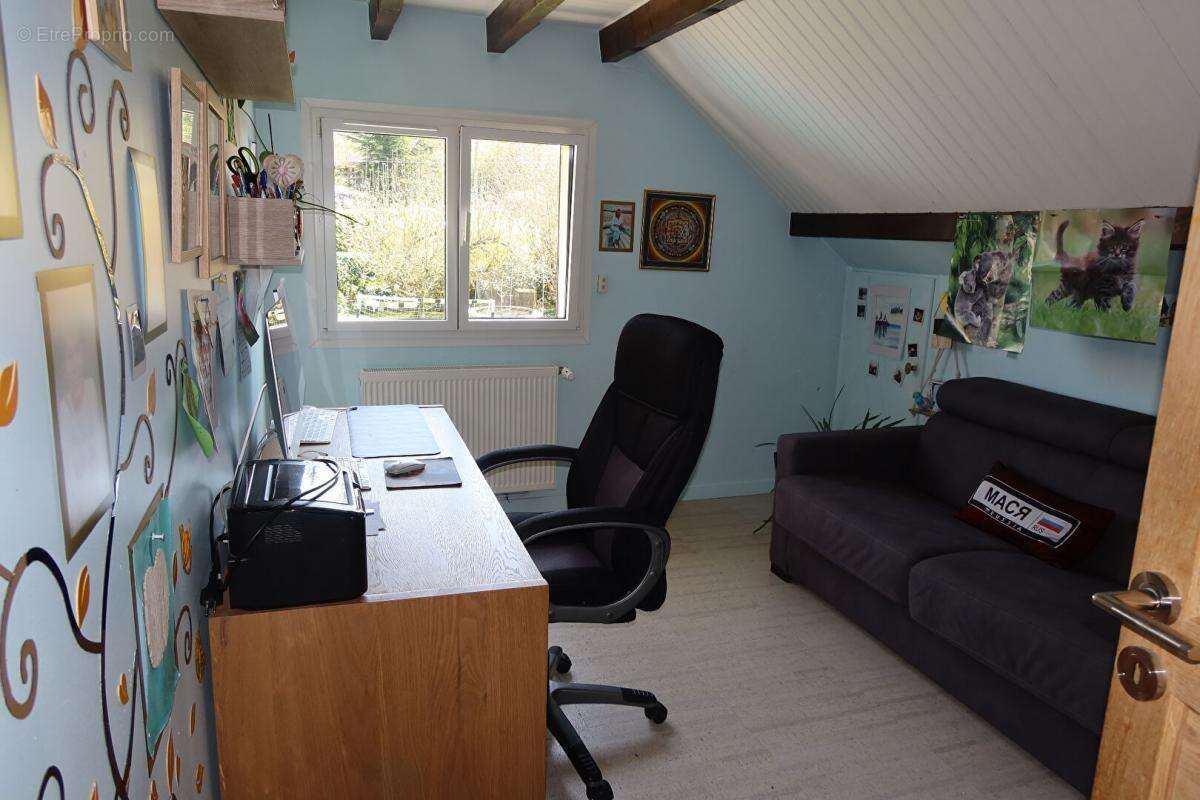 Maison à AUXON-DESSUS