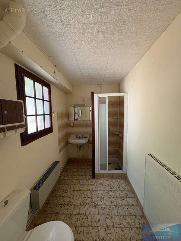 Maison à AUCUN