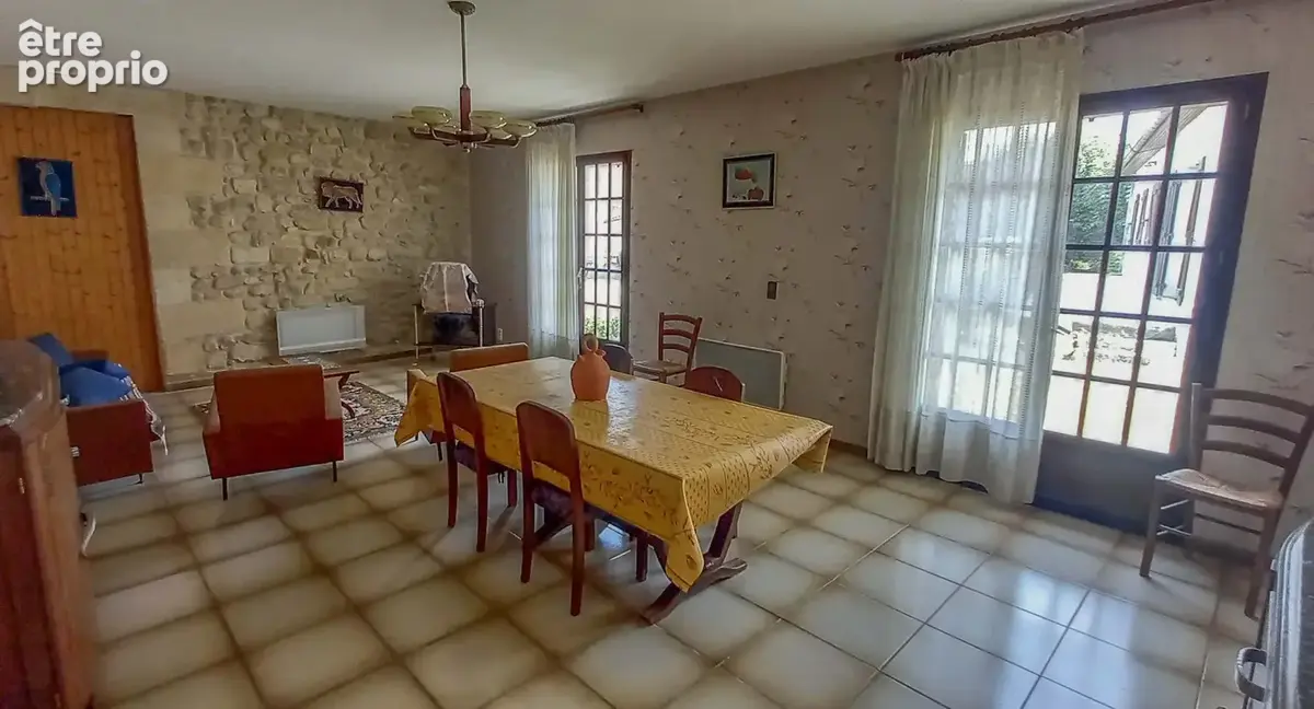Maison 320 m² à Vensac  - photo 8