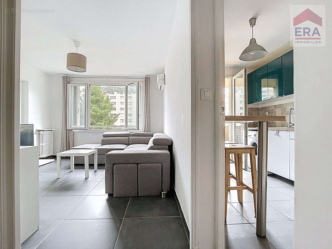 Appartement à MARSEILLE-11E