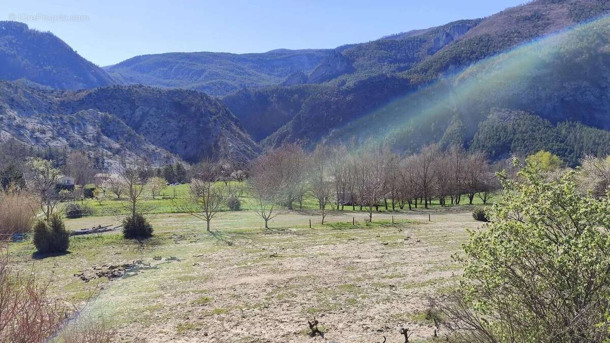Maison à SAINT-BENOIT