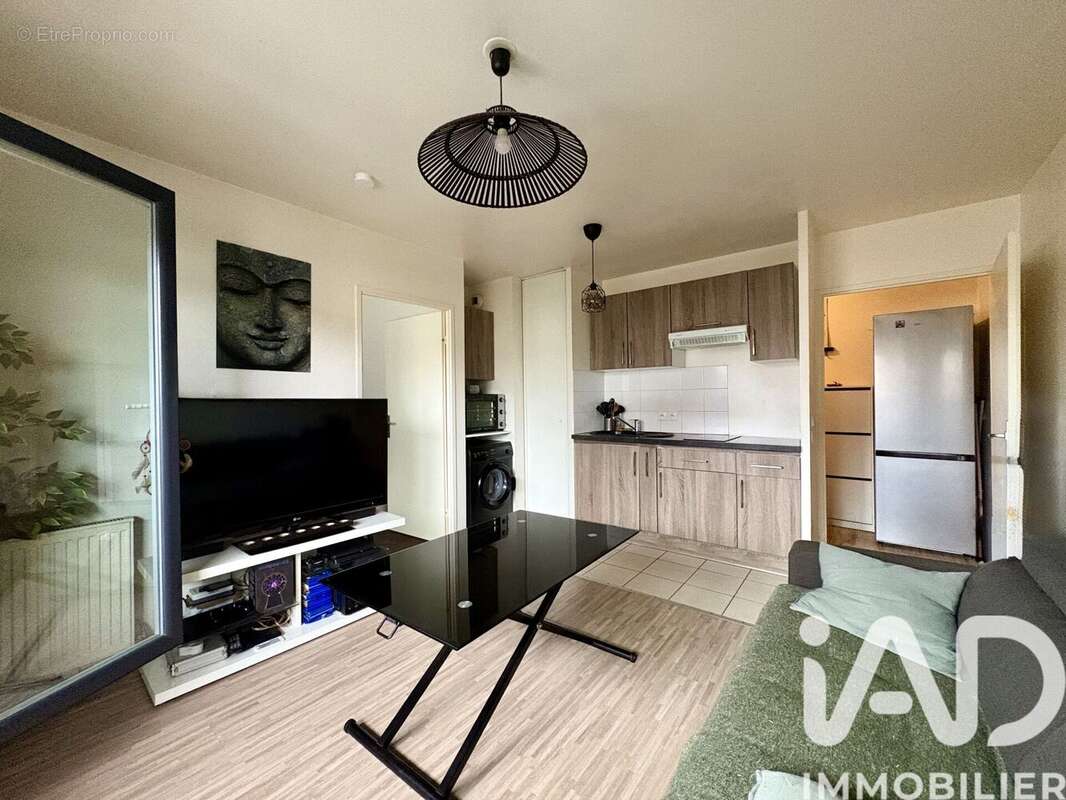 Appartement 37 m² à Saint-Ouen-L'aumone  - photo 6