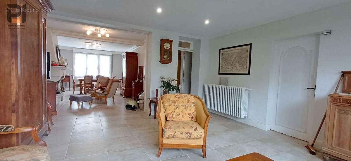 Maison à LES FOUGERETS