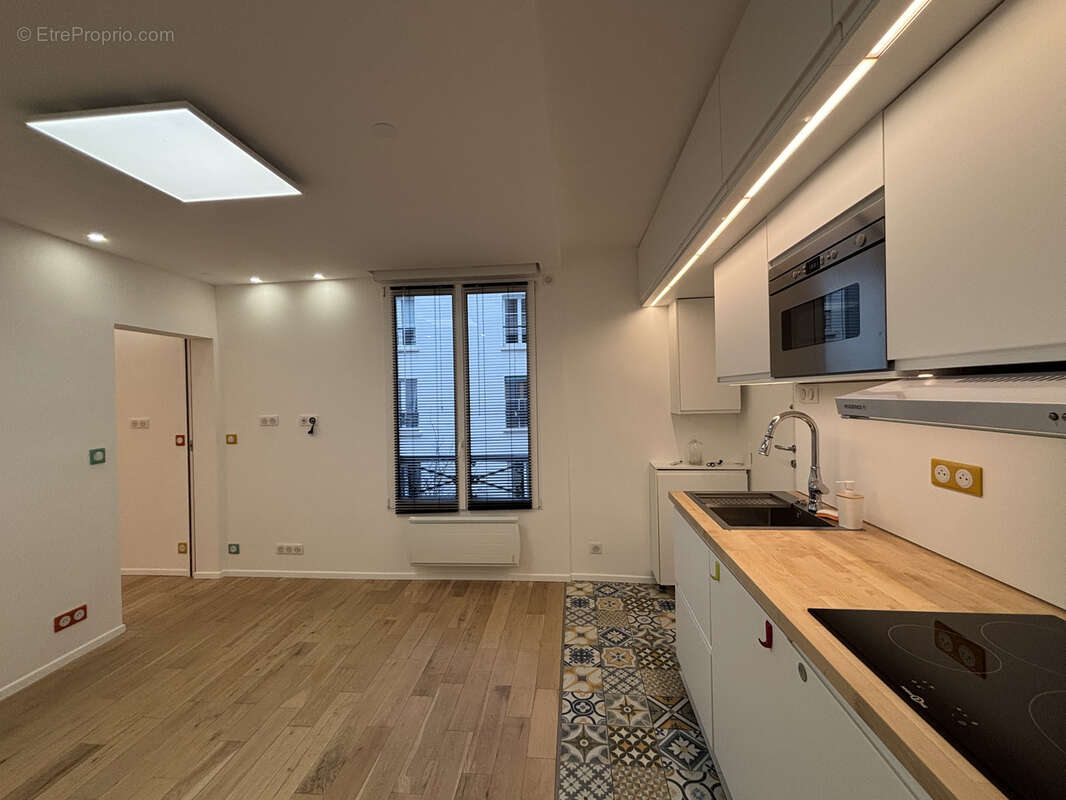 Appartement à PARIS-9E