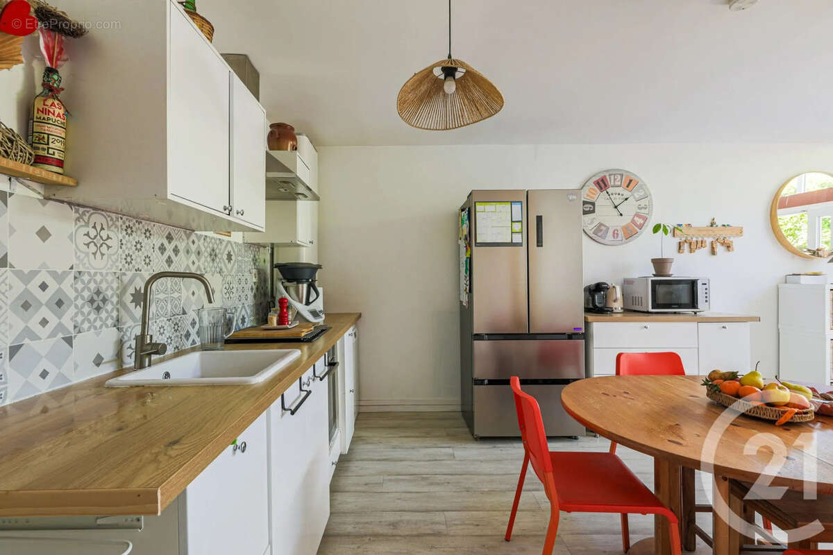 Appartement à FONTAINE