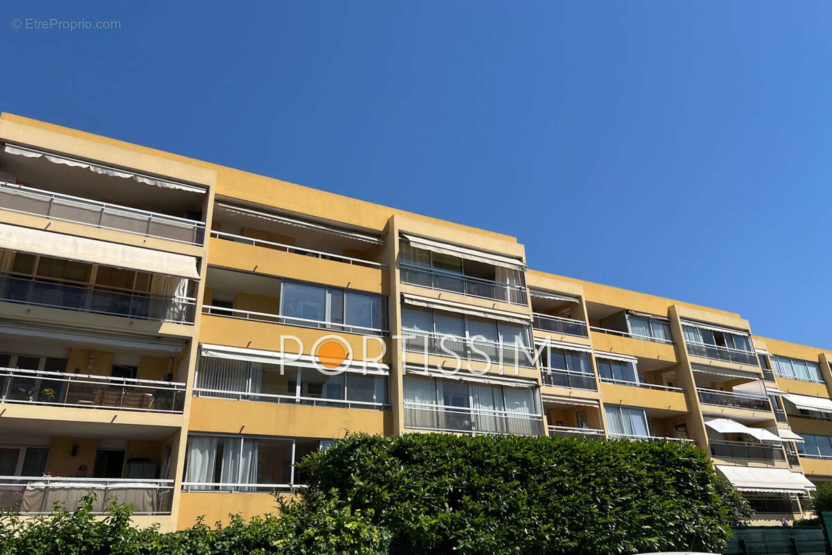 Appartement à CAGNES-SUR-MER