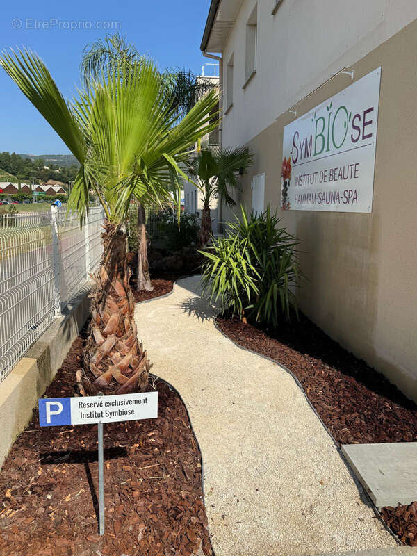 Commerce à SAINT-PERAY