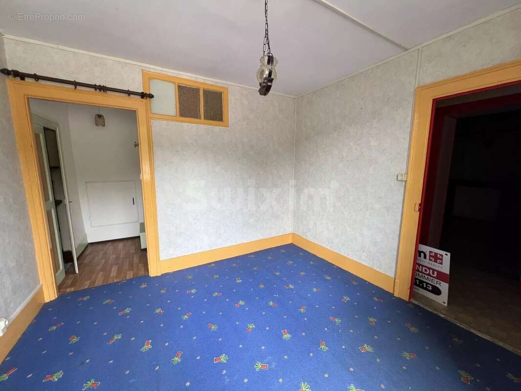 Maison à LONS-LE-SAUNIER