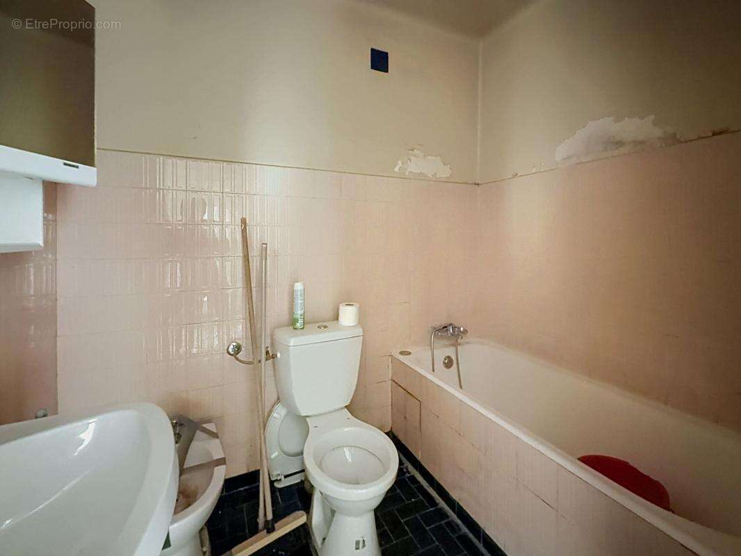 Appartement à LE CANNET