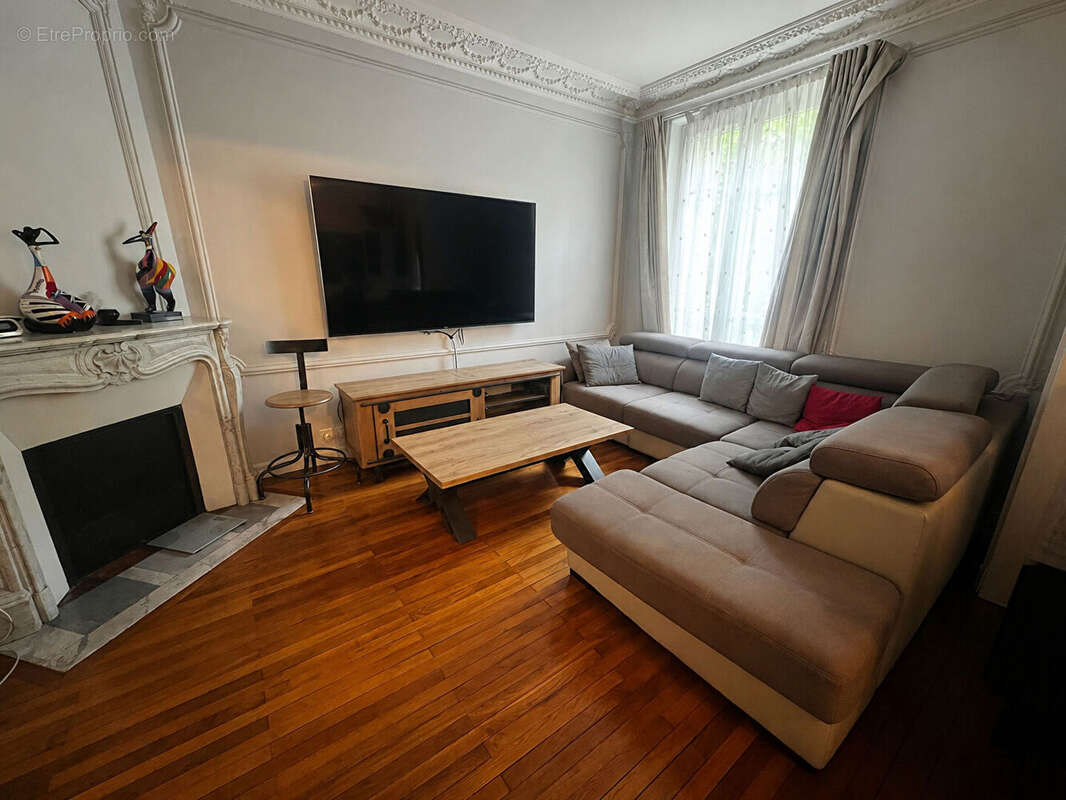 Appartement à LE RAINCY