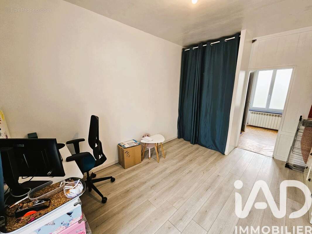 Maison 130 m² à Montreuil-Aux-Lions  - photo 6