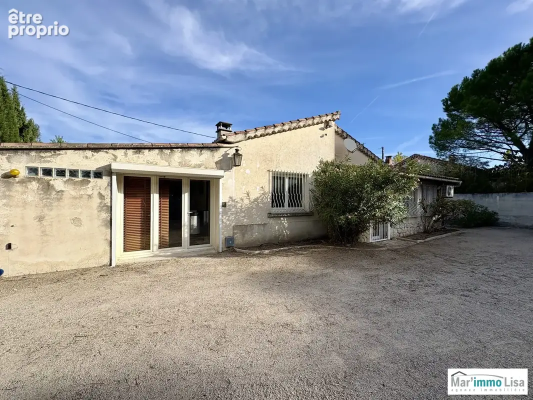 Maison 11 pièces 168 m² à vendre à Taillades (84300) - photo 2