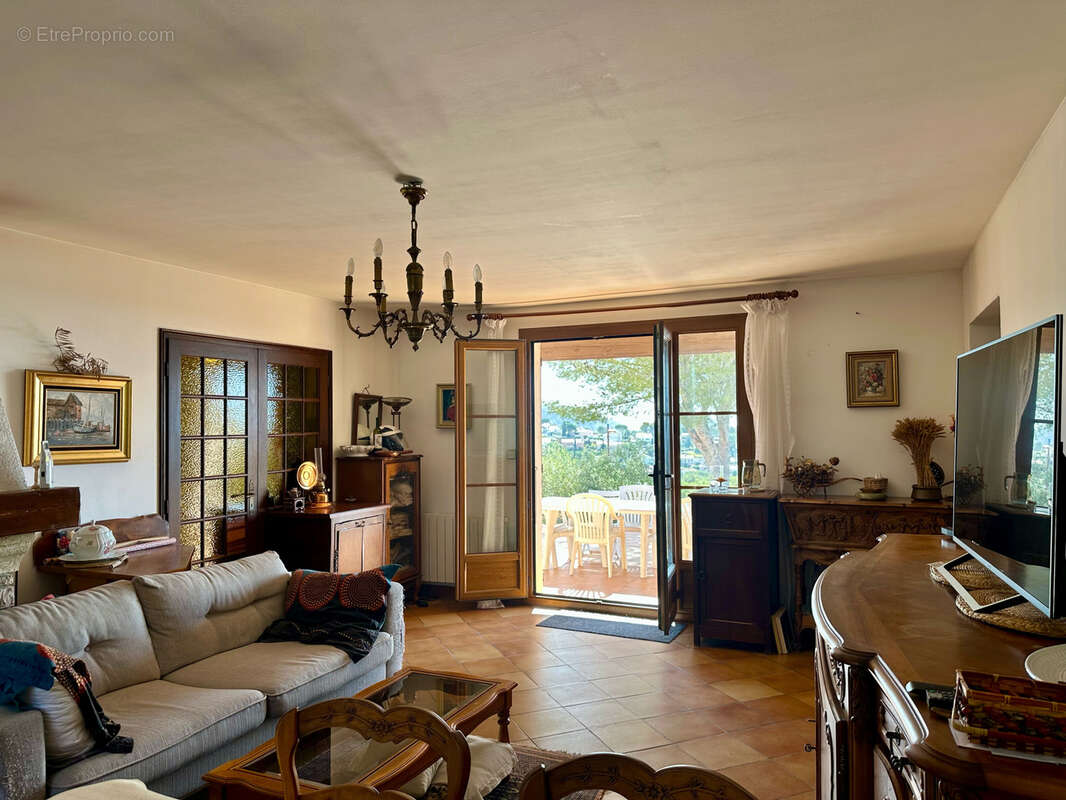 Maison à CARNOUX-EN-PROVENCE