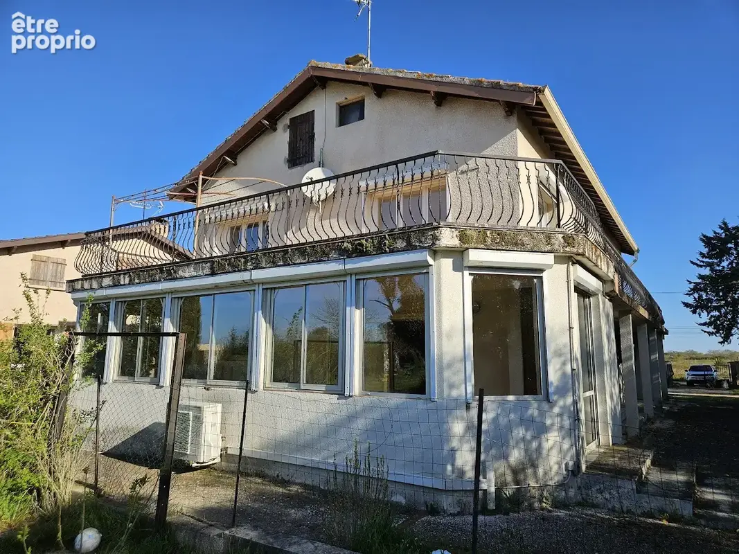 SEYSSES GRANDE MAISON composée de 2 appartements - photo 2