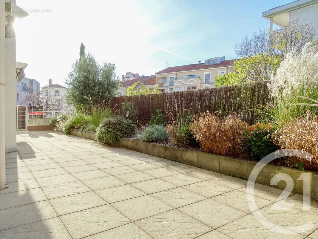 Appartement à LYON-7E