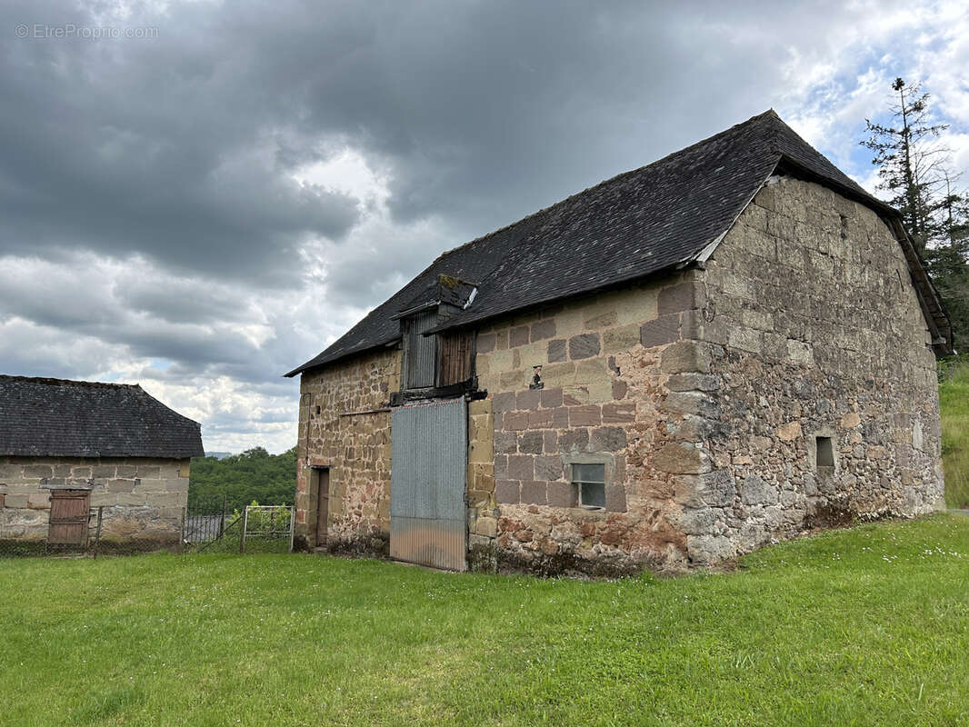 Maison à BRIGNAC-LA-PLAINE