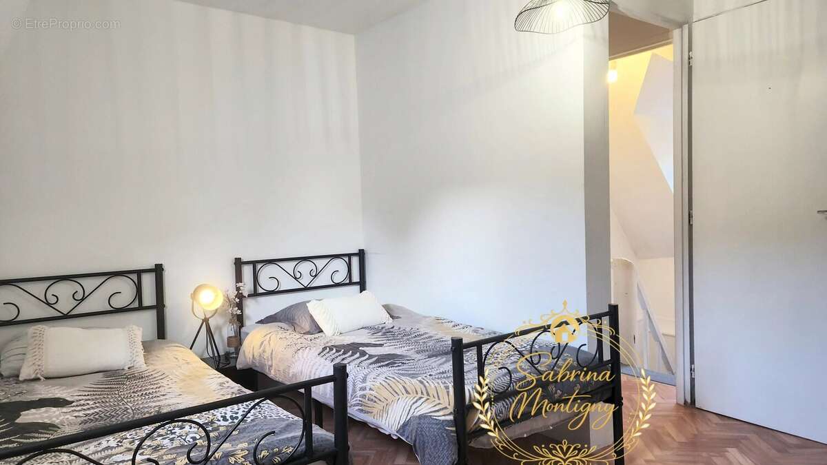 Maison à AZAY-LE-RIDEAU