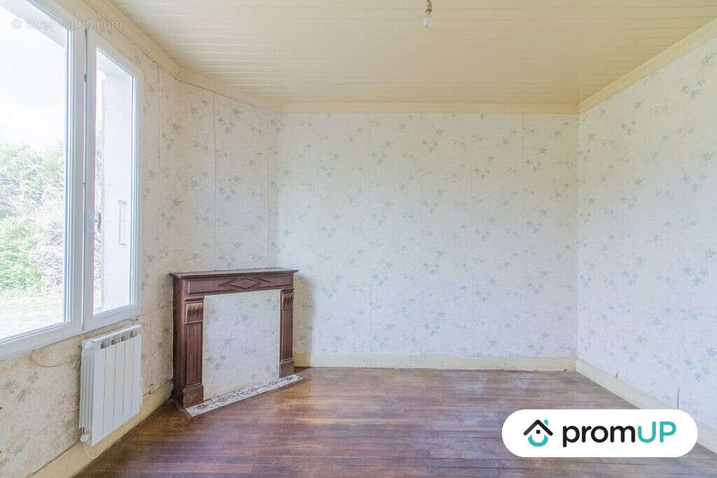 Maison à LE LARDIN-SAINT-LAZARE