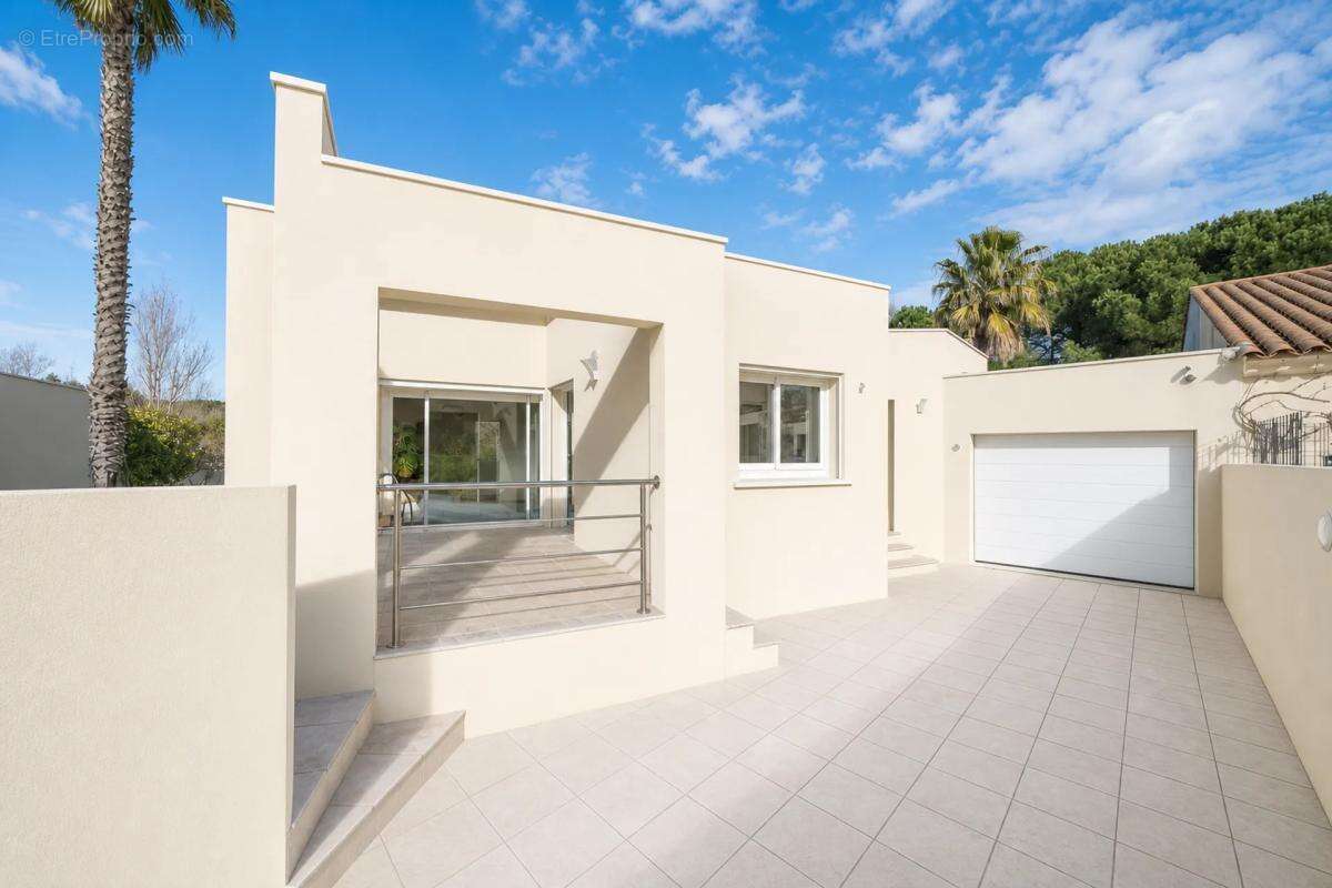 Villa 4 Pièces 125 m² à La Grande-Motte - photo 11