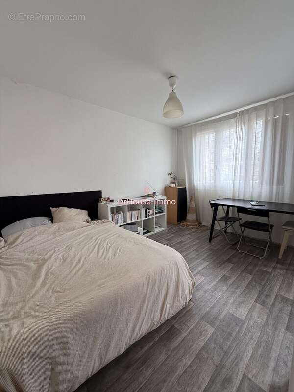 Appartement à ROSNY-SOUS-BOIS
