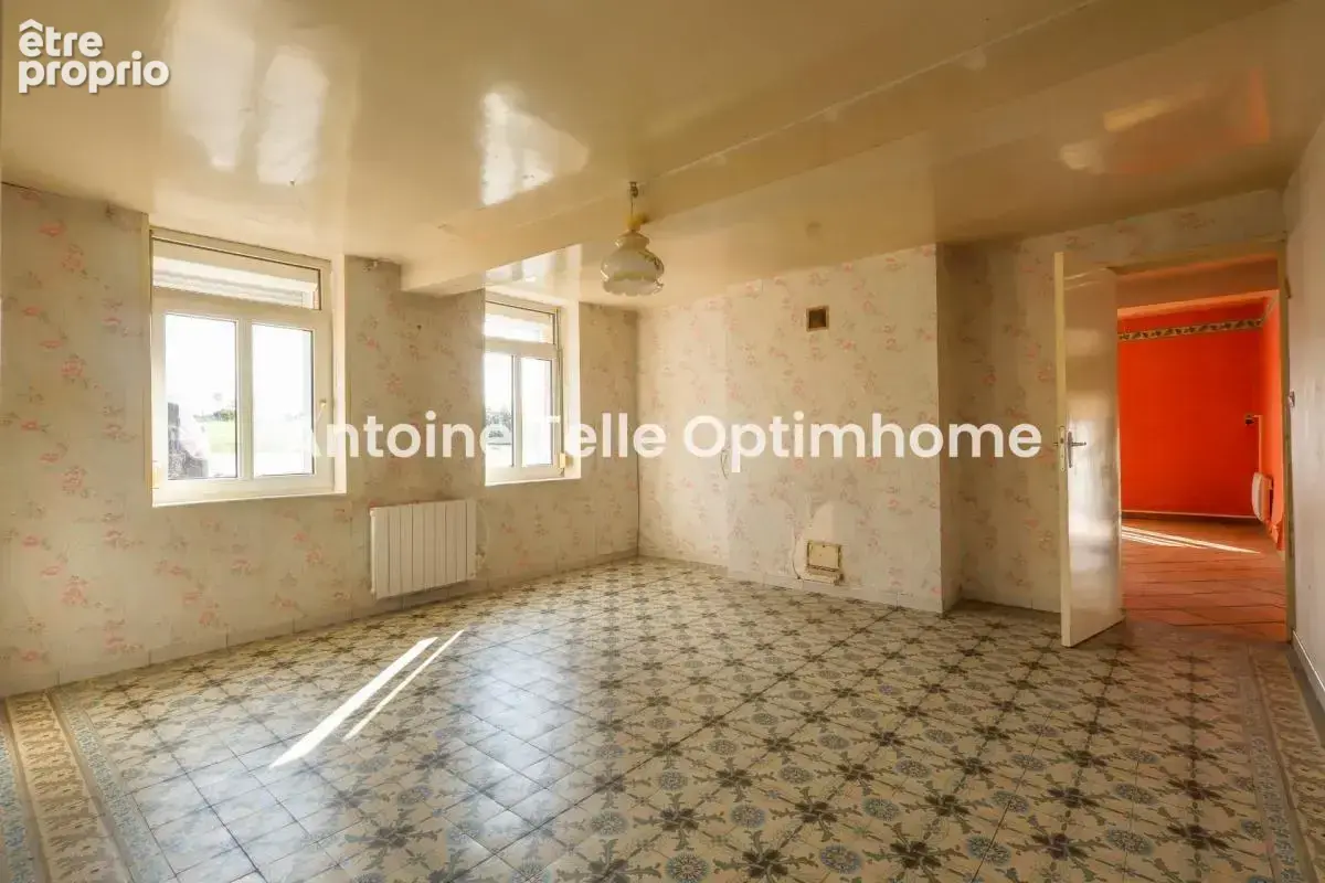 La Groise - Maison individuelle avec grange sur terrain de 950m² - Opportunité de rénovation à saisir - photo 9