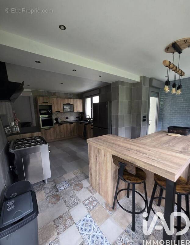 Photo 1 - Maison à CREGY-LES-MEAUX