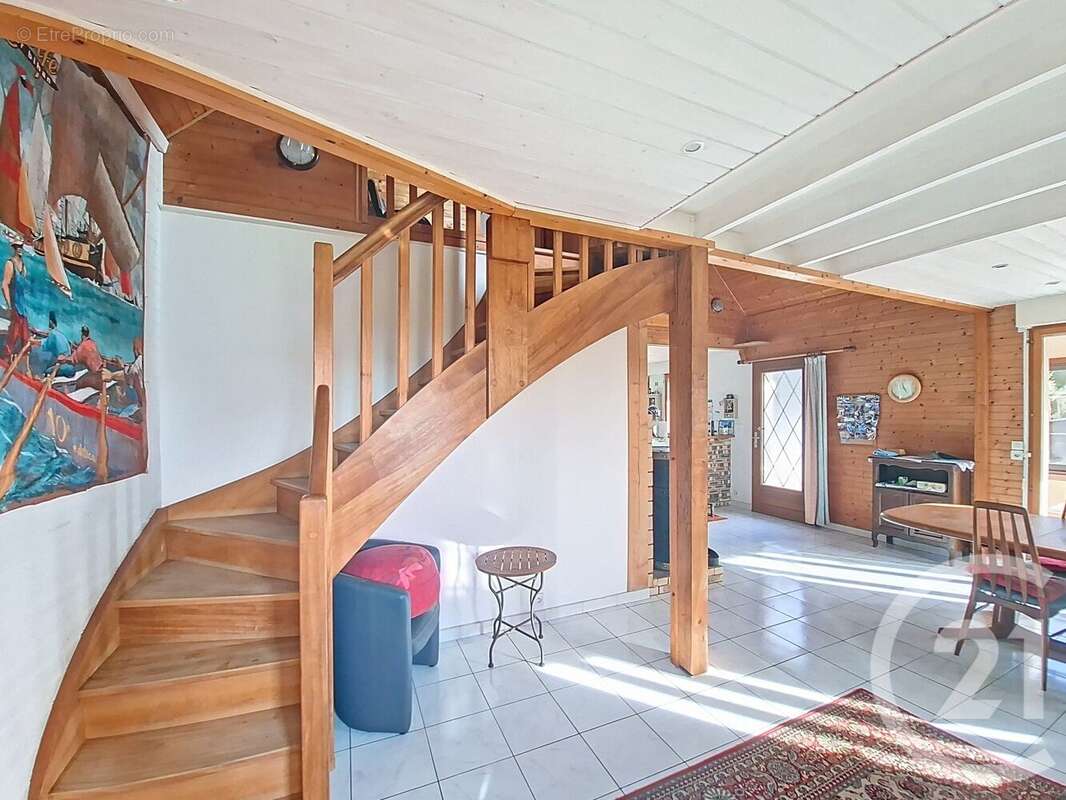 Maison à PLEUMEUR-BODOU