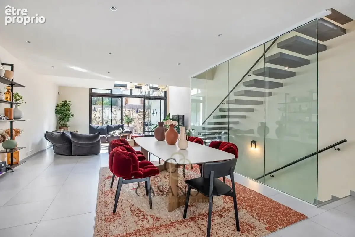 Co-exclusivité : Maison contemporaine avec piscine, terrasse et double garage Montpellier centre Arceaux - photo 4
