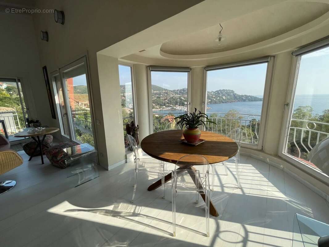 Maison à SAINT-RAPHAEL