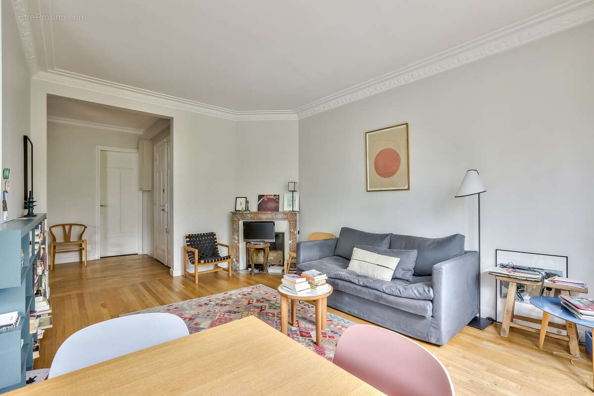 Appartement à PARIS-12E