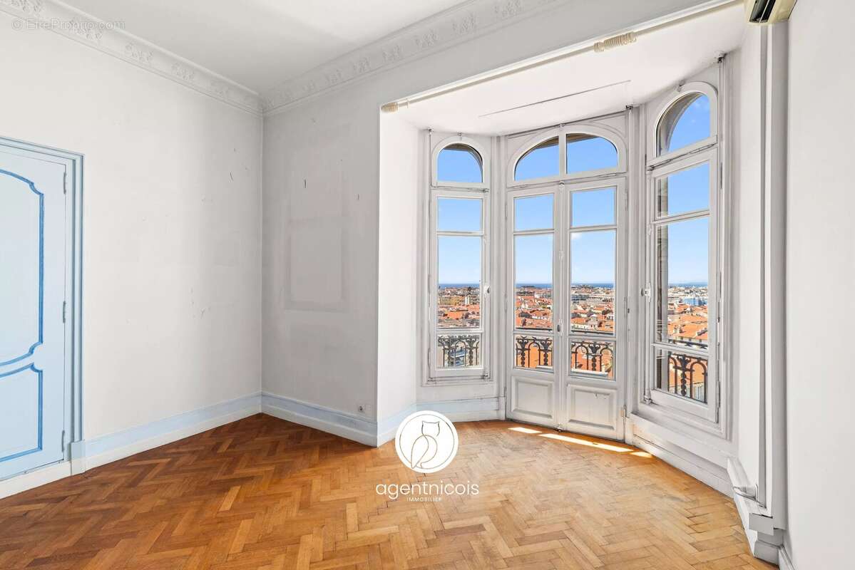 Nice // cimiez : 5-6 pièces d'exception / bourgeois / vue panoramique mer et ville / rarissime - photo 18