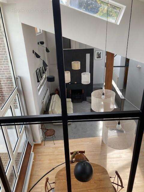 Appartement 309 m² à Cambrai  - photo 2