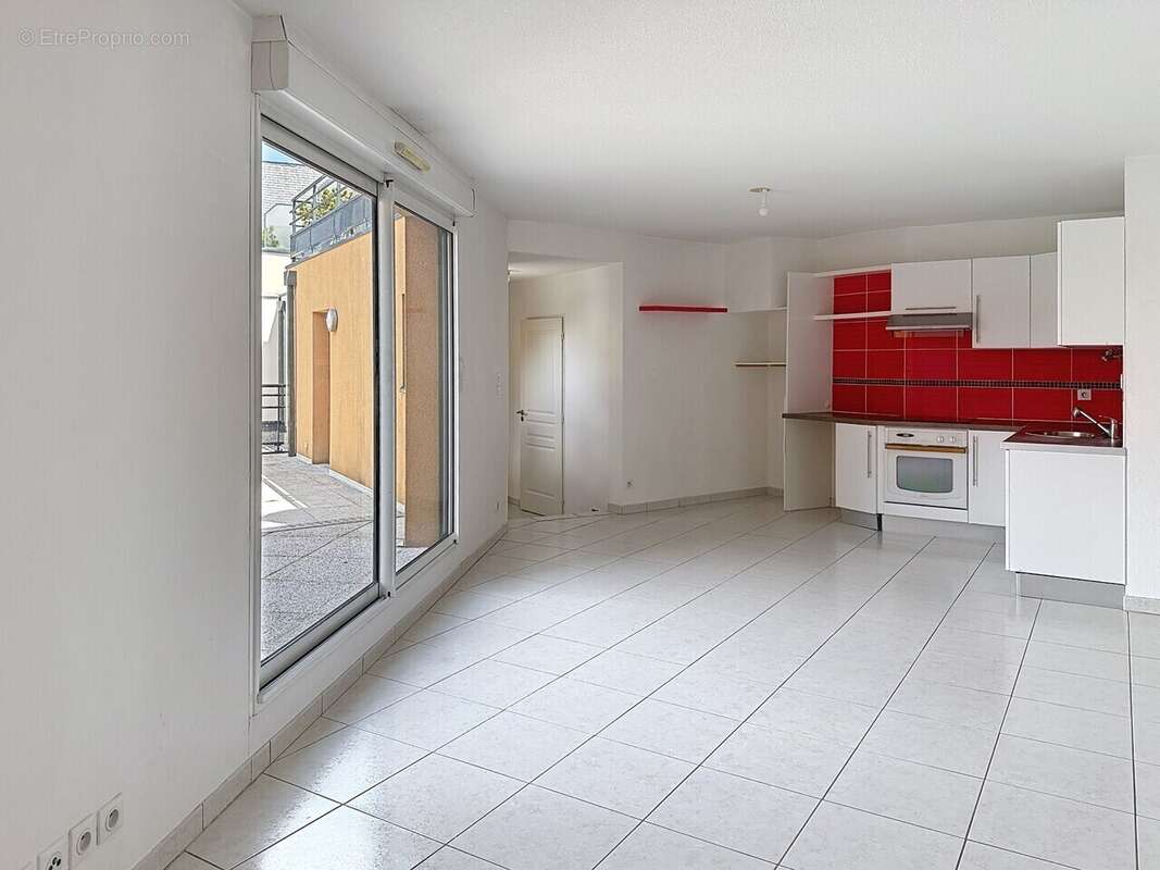 Appartement 59 m² à Limoges  - photo 3