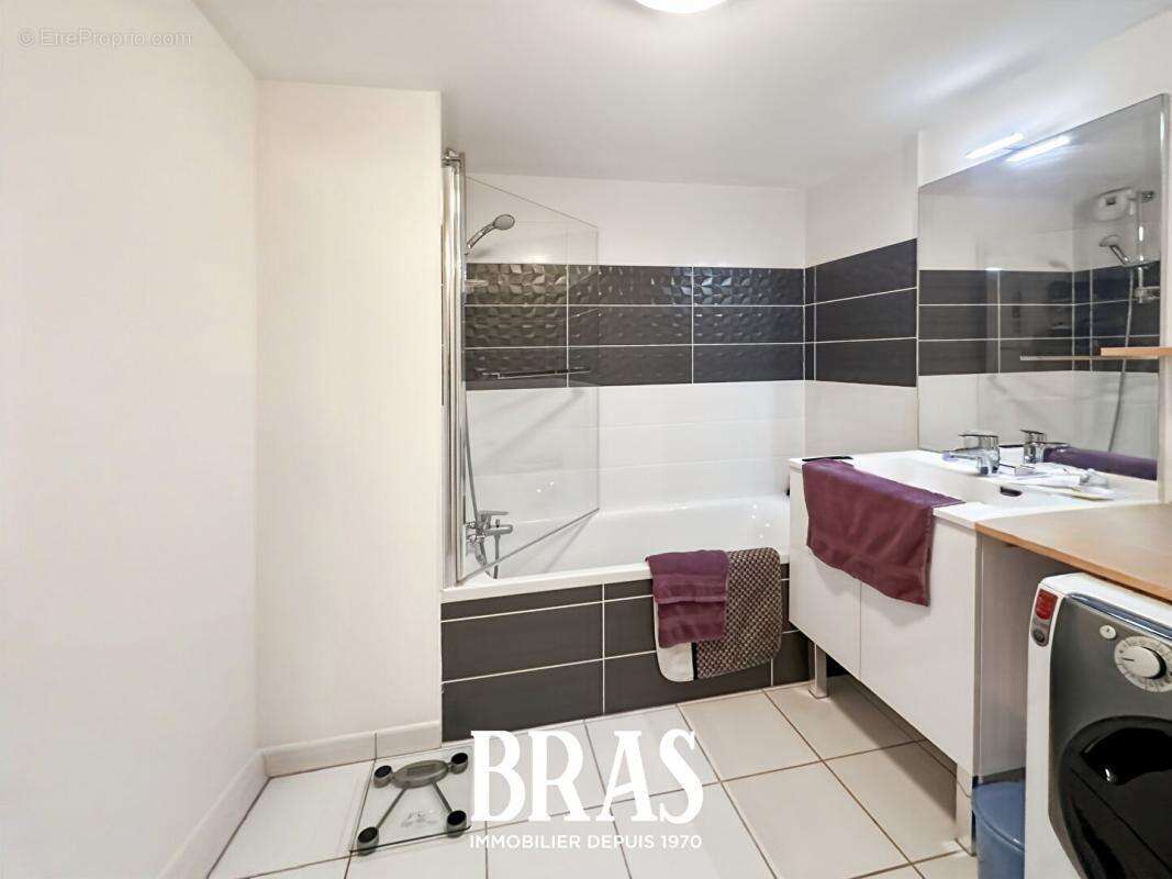 Appartement à LE POULIGUEN