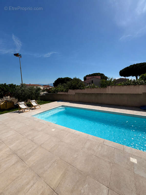 Maison à CANET-EN-ROUSSILLON