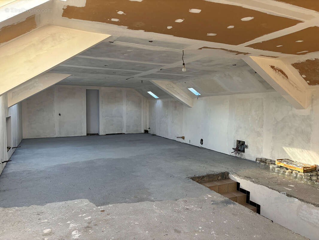 HERIC - 5 Chambres - photo 10