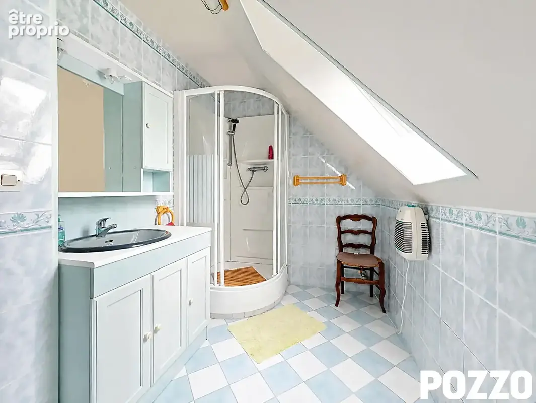 à vendre :Maison 5 chambres -à côté de PÉRIERS- à moins de 20 kms de la mer- sous-sol complet - photo 9