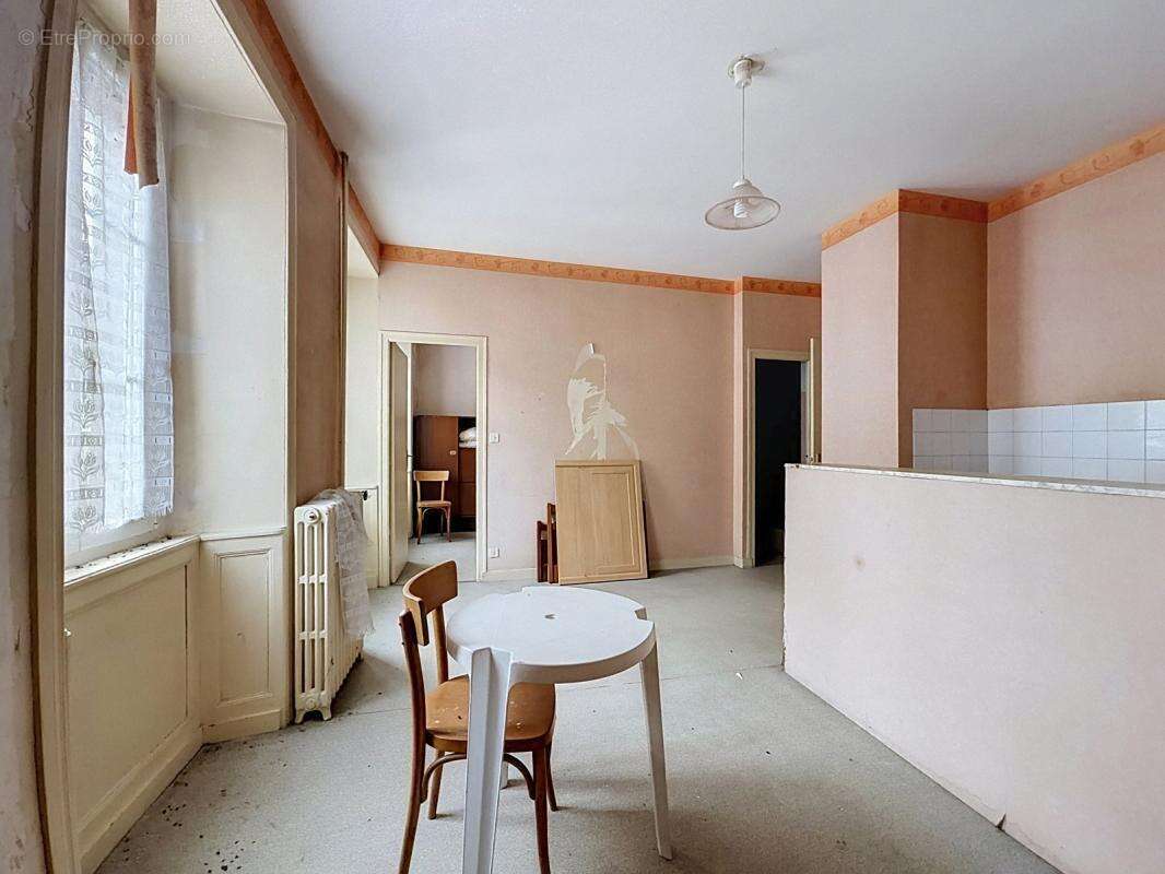Appartement à CHATEAULIN